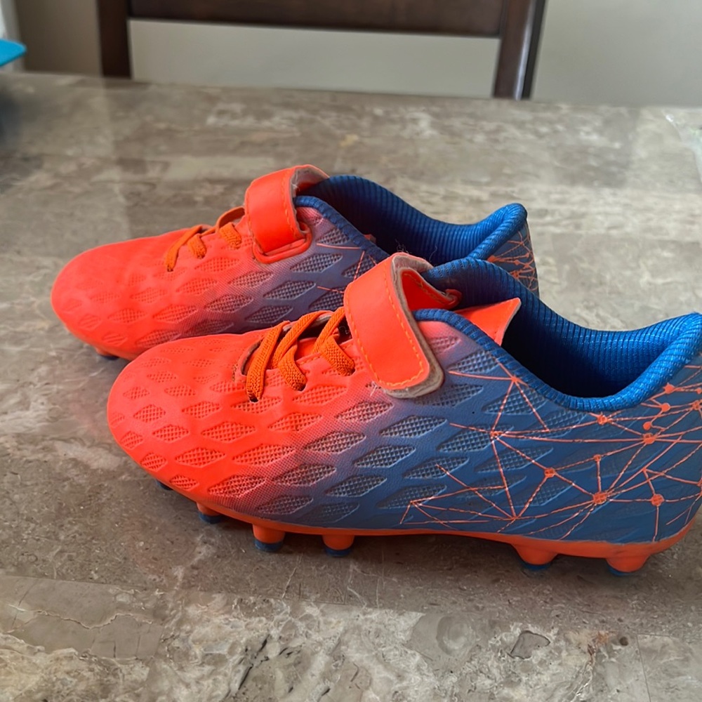 Kid cleats from Dicks Sporting Goods size 13